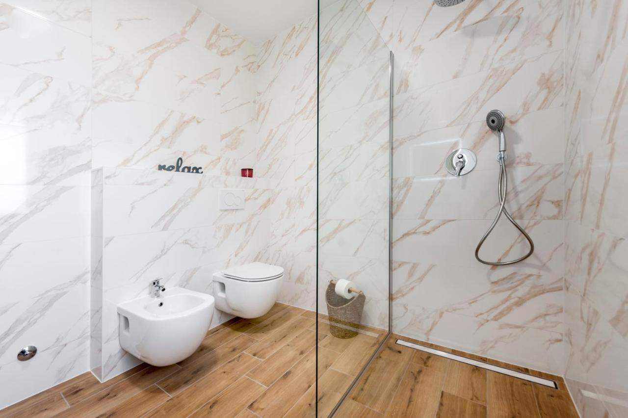 Apartments Sunrise & Sunset Rovinj Ngoại thất bức ảnh