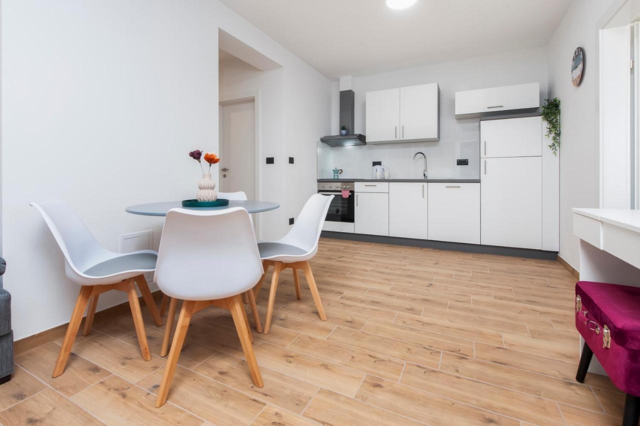 Apartments Sunrise & Sunset Rovinj Ngoại thất bức ảnh