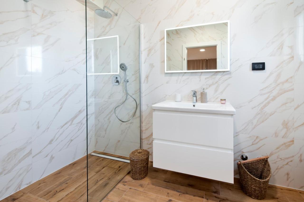 Apartments Sunrise & Sunset Rovinj Ngoại thất bức ảnh